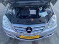 BOYASIZ 2009 B150 BENZİN OTOMATİK