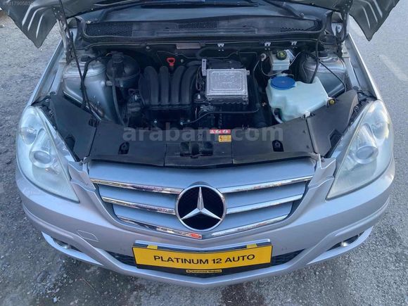 BOYASIZ 2009 B150 BENZİN OTOMATİK