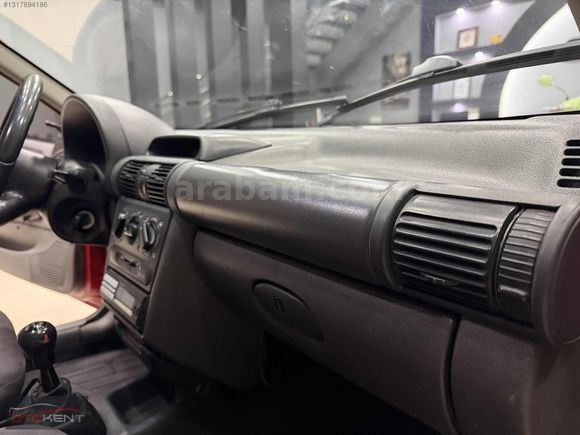 Galeriden Opel Corsa 1.4 Swing 1996 Model Ankara 280.000 km
