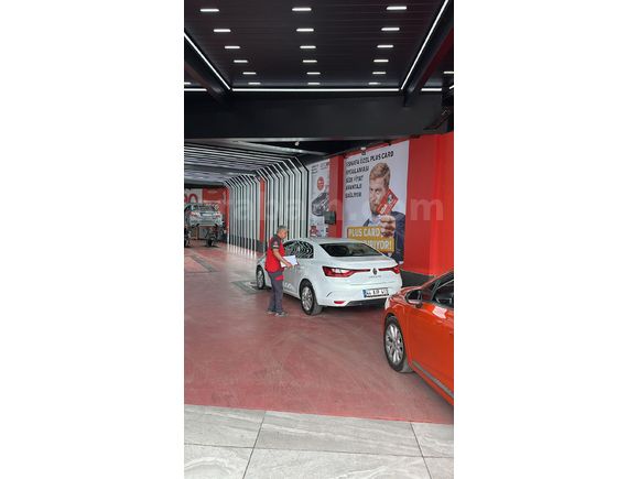 Sahibinden Renault Megane 1.5 Blue DCI Joy 2021 Model
