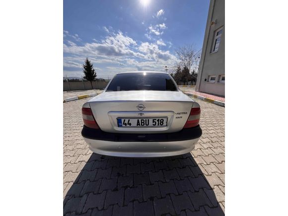 Sahibinden Opel Vectra 2.0 CD 1996 Model 
