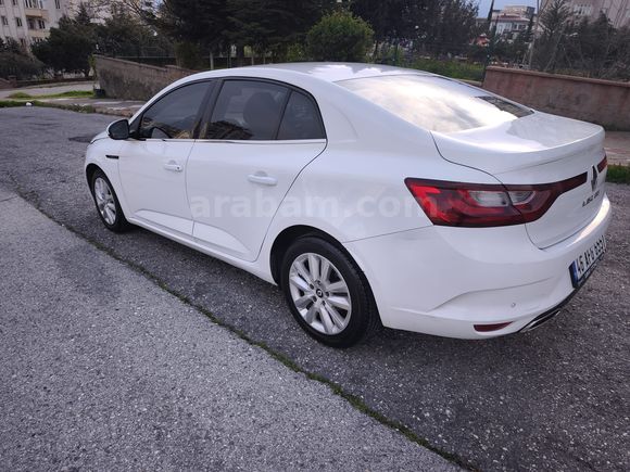 Sahibinden Renault Megane 1.3 TCe Joy 2021 Model
