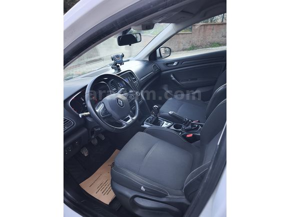 Sahibinden Renault Megane 1.3 TCe Joy 2021 Model