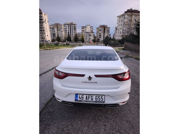 Sahibinden Renault Megane 1.3 TCe Joy 2021 Model