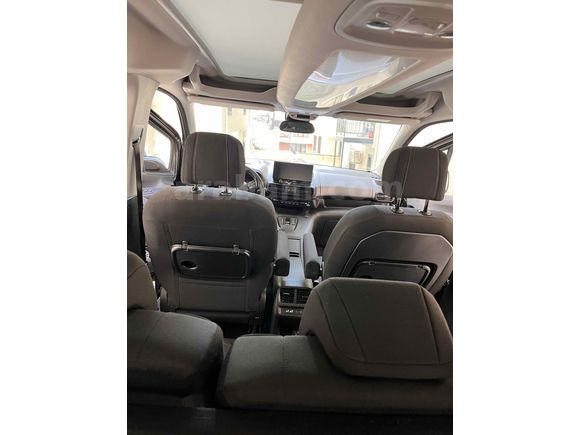 Sahibinden Fiat Doblo Combi 1.5 BlueHDi Premio Plus 2024 Model 