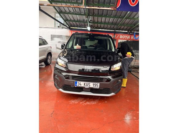 Sahibinden Fiat Doblo Combi 1.5 BlueHDi Premio Plus 2024 Model 