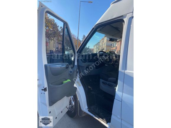 DUR MOTORS DAN FIRSAT ARAÇI 2013 DÜŞÜK KM 200 HASAR KAYIT SIZ