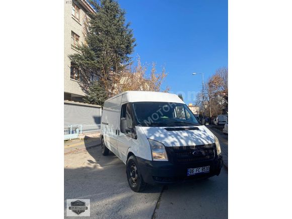 DUR MOTORS DAN FIRSAT ARAÇI 2013 DÜŞÜK KM 200 HASAR KAYIT SIZ