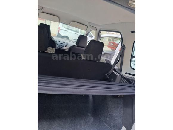 DUR MOTORS DAN FIRSAT ARAÇI 2020 ÇOK TEMİZ  KARTA TEK ÇEK