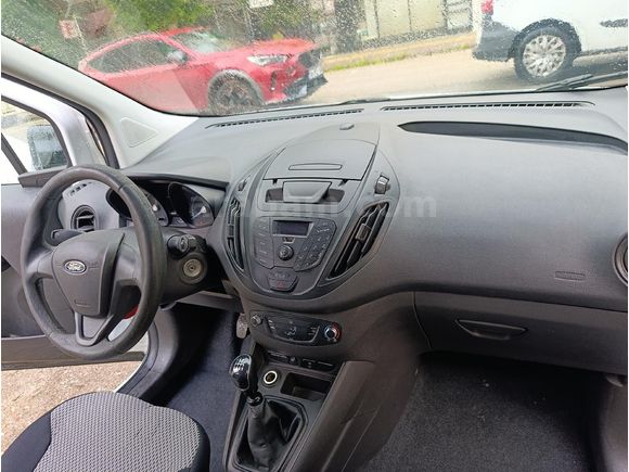 DUR MOTORS DAN FIRSAT ARAÇI 2020 ÇOK TEMİZ  KARTA TEK ÇEK