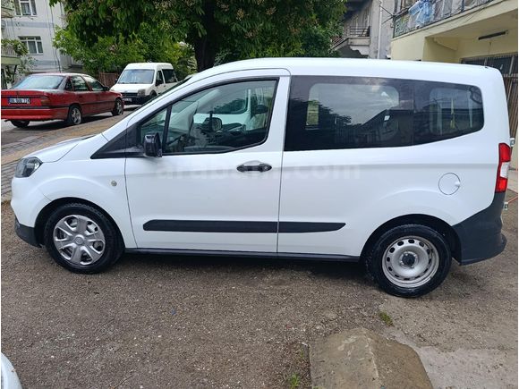 DUR MOTORS DAN FIRSAT ARAÇI 2020 ÇOK TEMİZ  KARTA TEK ÇEK