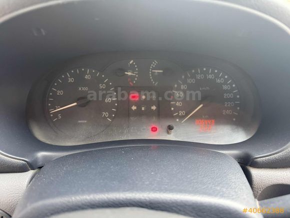 KK 12 TAKSİT/2000 RENAULT CLİO 1.4 KLİMALI 306B KM AİLE ARACI