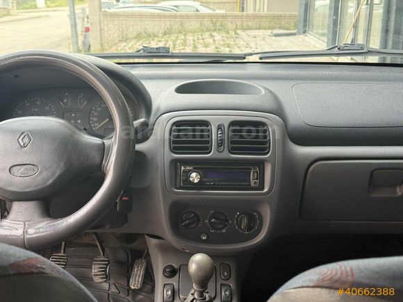 KK 12 TAKSİT/2000 RENAULT CLİO 1.4 KLİMALI 306B KM AİLE ARACI