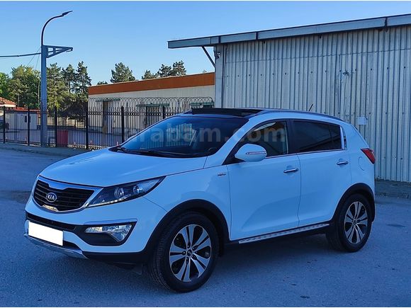 BEYAZ OTOMOTİV MUSTAFA 2012 2.0 DSL 60.000 KM ~ FULL~ EMİNEVİM~ TAKAS+ SENETLE