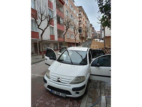 Sahibinden Citroen C3 1.4 X Furio 2007 Model  284.000 km Beyaz