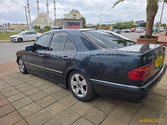YILDIZLARI ÜSTÜNDE E200