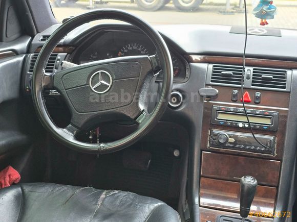 YILDIZLARI ÜSTÜNDE E200