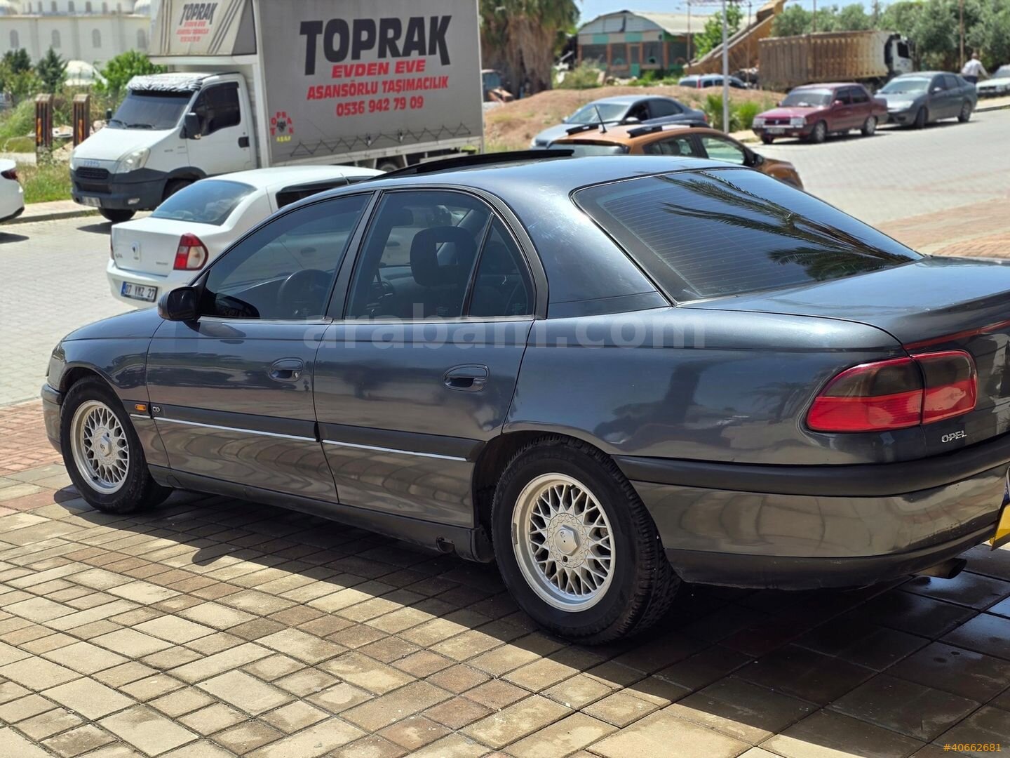 Galeriden Opel Omega 2.0 CD 1997 Model Antalya 263.000 km Gri 7