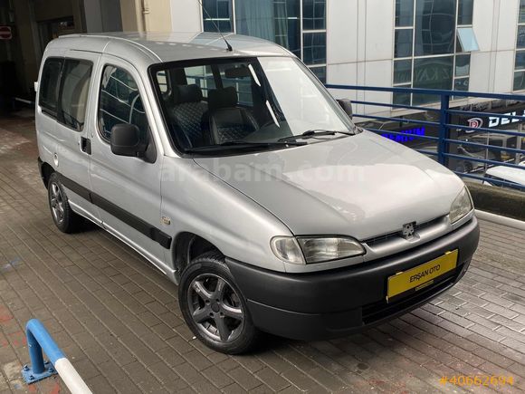 PEUGEOT PARTNER 1.9 D KOLTUKLU CAMLI MOTOR YENİ KASA DİRİ