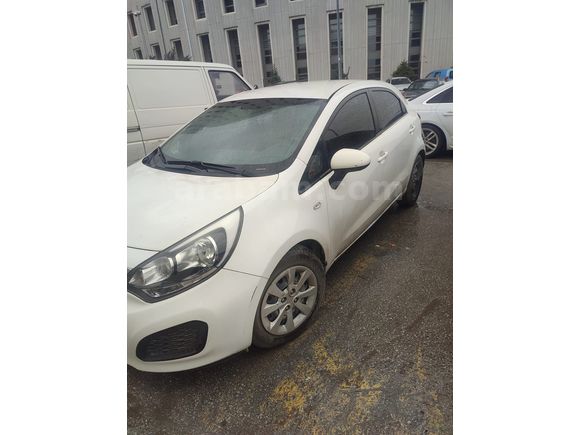 Sahibinden Kia Rio 1.4 CRDi Natty 2014 Model 
