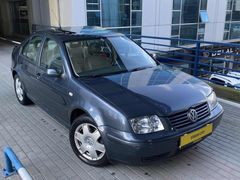VW BORA 1.6 BENZİN MANUEL KLİMA SUNROOF İLK SAHİBİ