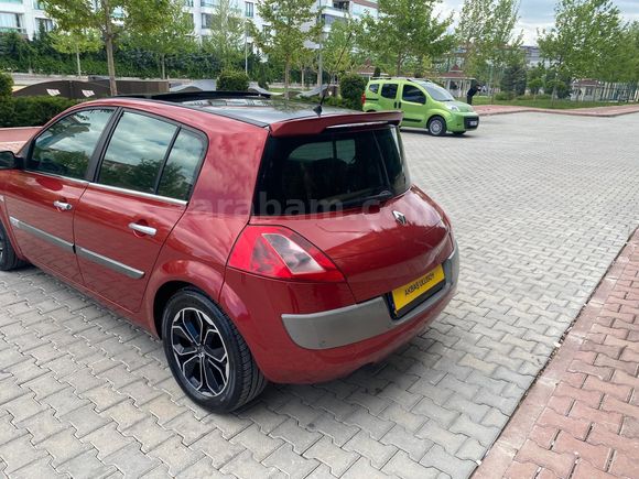 Galeriden Renault Megane 1.6 Dynamique 2004 Model Konya