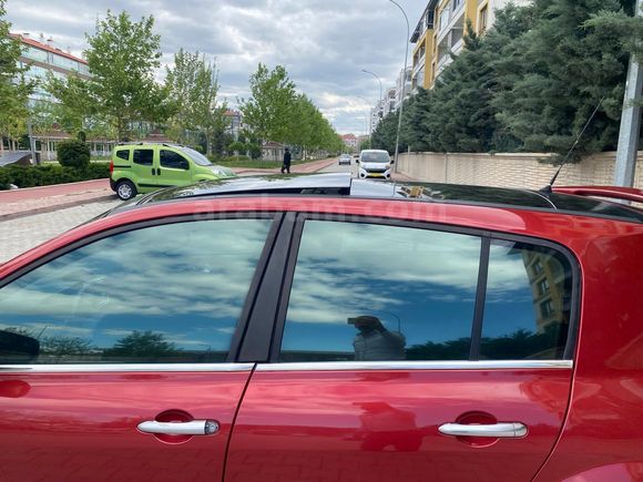 Galeriden Renault Megane 1.6 Dynamique 2004 Model Konya