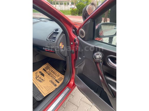 Galeriden Renault Megane 1.6 Dynamique 2004 Model Konya