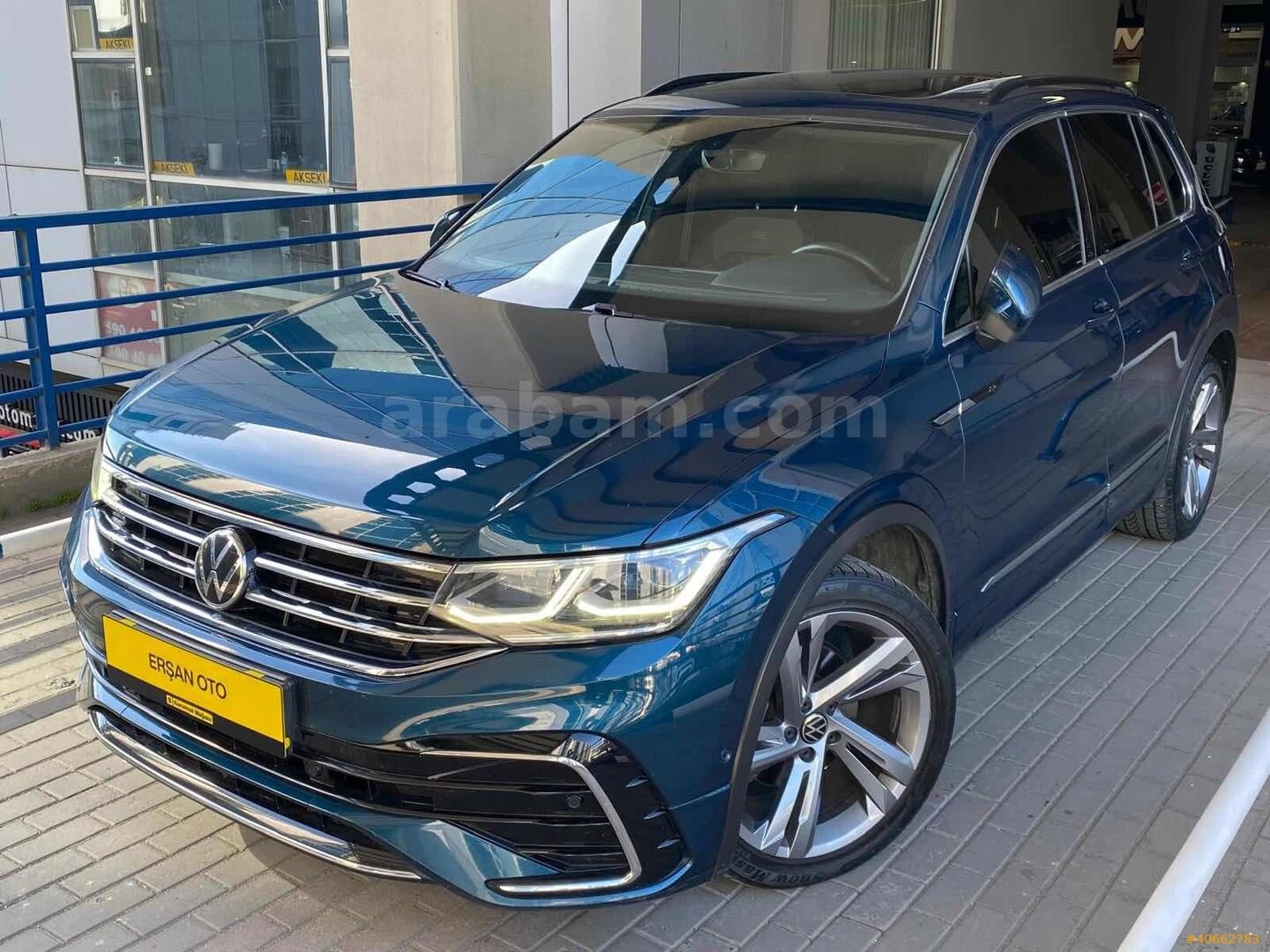 Galeriden Volkswagen Tiguan 1.5 TSI R-Line 2022 Model İstanbul 118.000 km Mavi 3