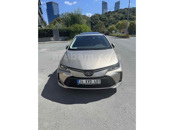 Sahibinden Toyota Corolla 1.8 Hybrid Flame X-Pack 2020 Model 