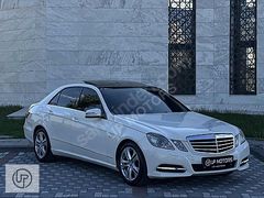 UP MOTORS'DAN 2011 MERCEDES E250 CDİ CAM TAVAN ÇİFT HAFIZA