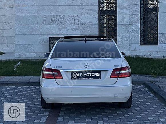UP MOTORS'DAN 2011 MERCEDES E250 CDİ CAM TAVAN ÇİFT HAFIZA