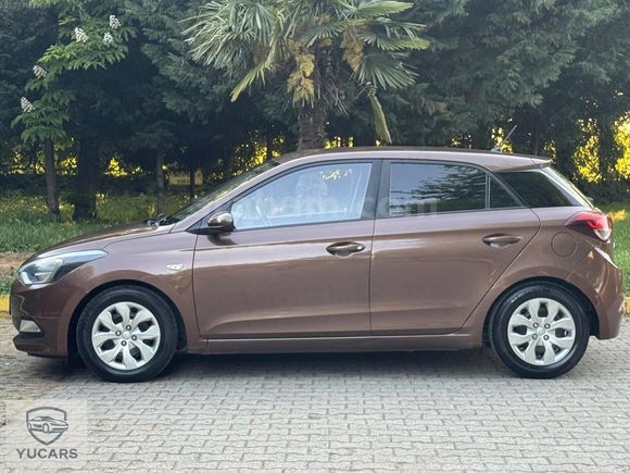 YUCARS'DAN 2016 MODEL İ20 BENZİN/LPG HATASIZ BOYASIZ