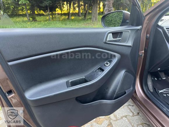 YUCARS'DAN 2016 MODEL İ20 BENZİN/LPG HATASIZ BOYASIZ
