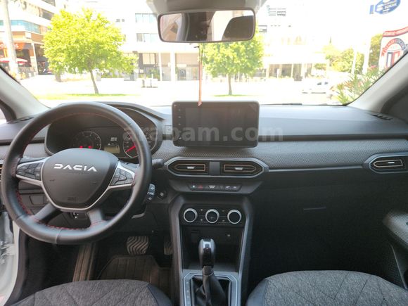 DELUXE RENT A CAR'DAN  2025 STEPWAY - EXPRESSION - SUNROOFLU - ELMAS JANT