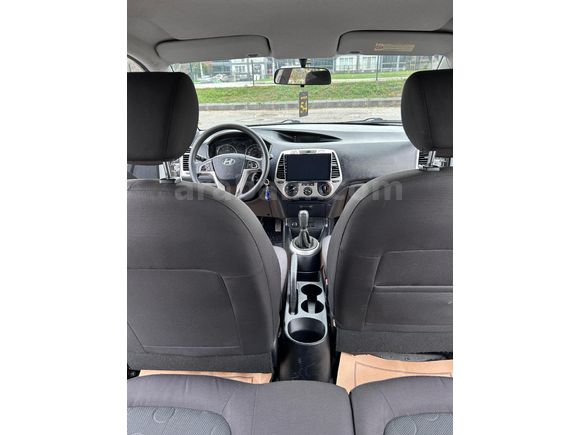 Bu Km Başka Yok 2010 model tertemiz Hyundai i20
