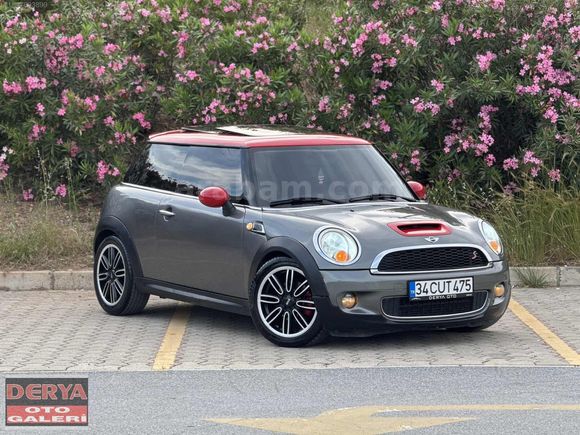 2010 MDL MİNİ COOPER 1.6 S OTOMATİK VİTES CAM TAVAN 214.000 KMDE