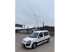 Galeriden Citroen Berlingo 1.9 D 2006 Model Rize
