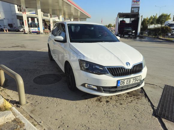 Sahibinden Skoda Fabia 1.2 TSI Style 2015 Model