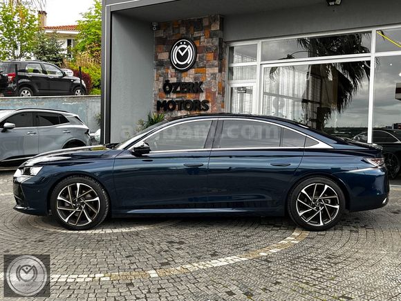 ÖZERK MOTORS/DS 9/ISITMA/SOĞUTMA/4 KOLTUK MASAJ/FOCAL SES SİSTEM