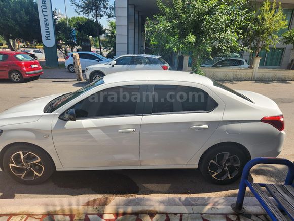 DELUXE RENT A CAR'DAN 2024 C-ELYSEE - 1.5 BLUEHDI MANUEL - FEEL BOLD