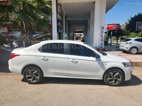 DELUXE RENT A CAR'DAN 2024 C-ELYSEE - 1.5 BLUEHDI MANUEL - FEEL BOLD