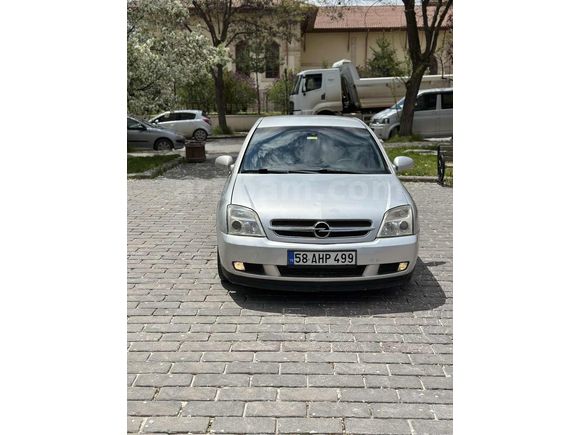 Opel Vectra değişensiz temiz bakımlı