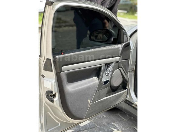 Opel Vectra değişensiz temiz bakımlı