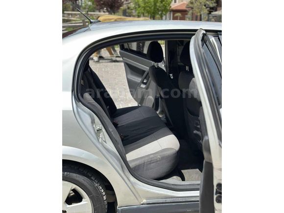 Opel Vectra değişensiz temiz bakımlı