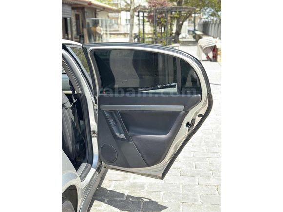 Opel Vectra değişensiz temiz bakımlı