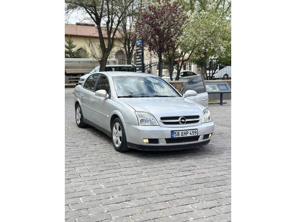 Opel Vectra değişensiz temiz bakımlı