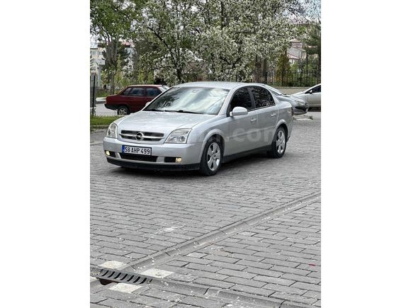 Opel Vectra değişensiz temiz bakımlı