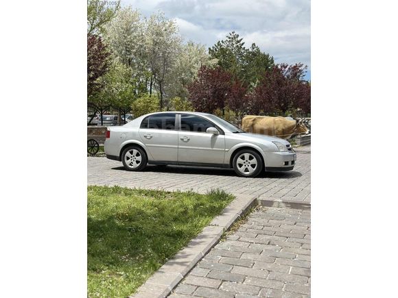 Opel Vectra değişensiz temiz bakımlı