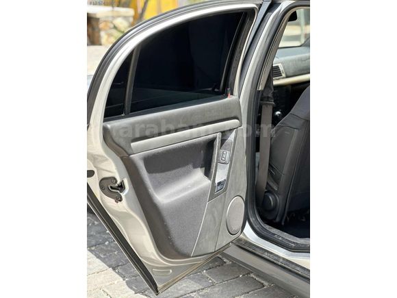 Opel Vectra değişensiz temiz bakımlı